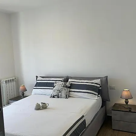 Red Sky - Porta Di By Ghor Διαμέρισμα