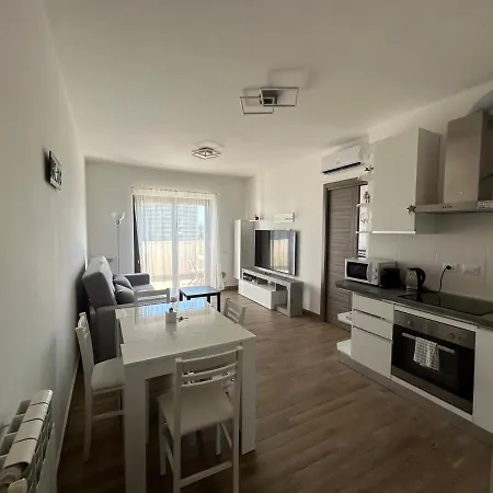Apartman Red Sky - Porta Di By Ghor *